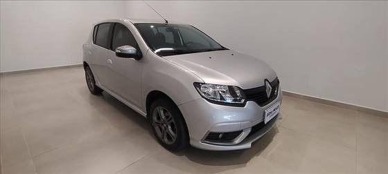 RENAULT SANDERO 1.6 16V SCE FLEX GT LINE MANUAL RENAULT SANDERO 1.6 16V SCE FLEX GT LINE MANUAL
